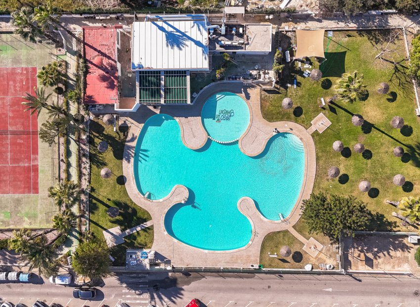 Herverkoop - Townhouse / Duplex / Corner - Torrevieia - Lago Jardin