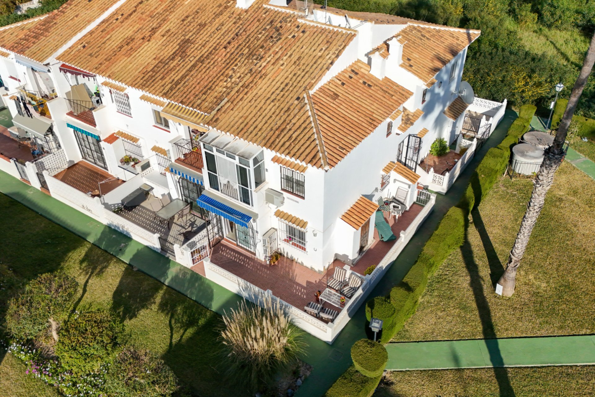 Herverkoop - Townhouse / Duplex / Corner - Torrevieia - Lago Jardin