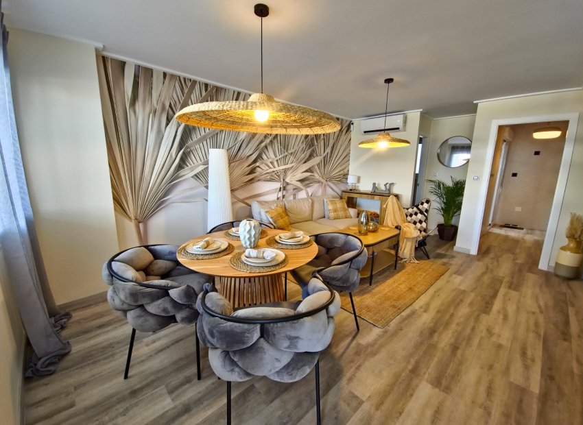 Herverkoop - Townhouse / Duplex / Corner - Torrevieia - Los Balcones