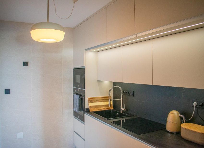 Herverkoop - Townhouse / Duplex / Corner - Torrevieia - Los Balcones