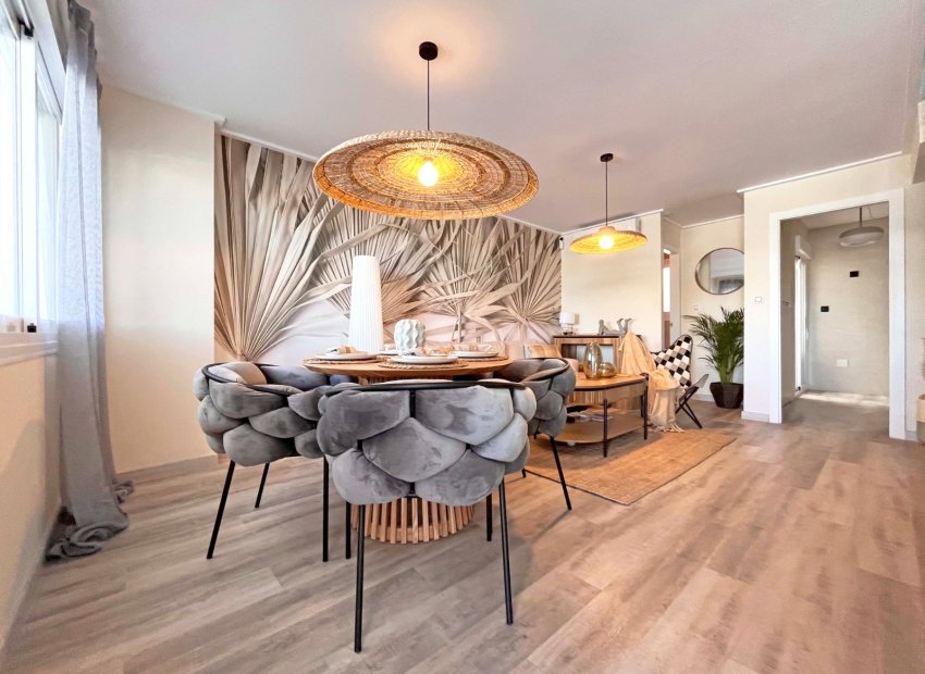 Herverkoop - Townhouse / Duplex / Corner - Torrevieia - Los Balcones