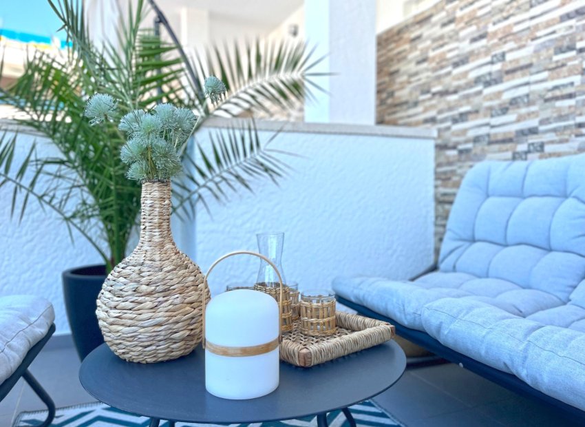 Herverkoop - Townhouse / Duplex / Corner - Torrevieia - Los Balcones