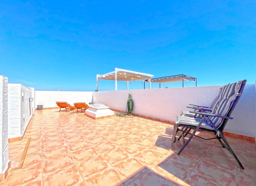 Herverkoop - Townhouse / Duplex / Corner - Torrevieia - Los Balcones