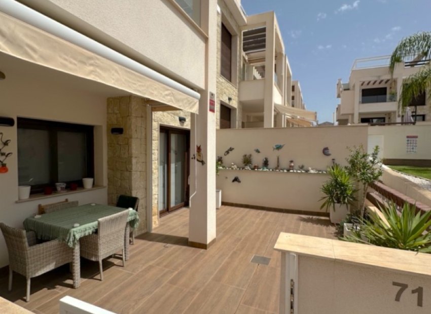 Herverkoop - Townhouse / Duplex / Corner - Torrevieia - Los Balcones