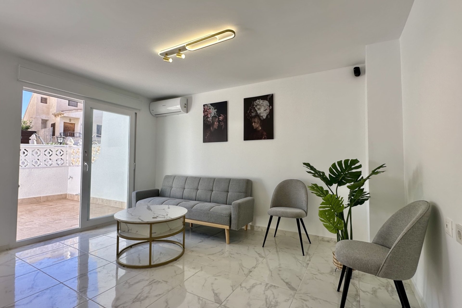 Herverkoop - Townhouse / Duplex / Corner - Torrevieia - Los Balcones