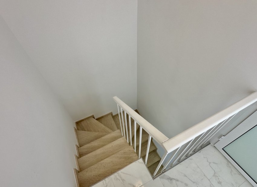 Herverkoop - Townhouse / Duplex / Corner - Torrevieia - Los Balcones