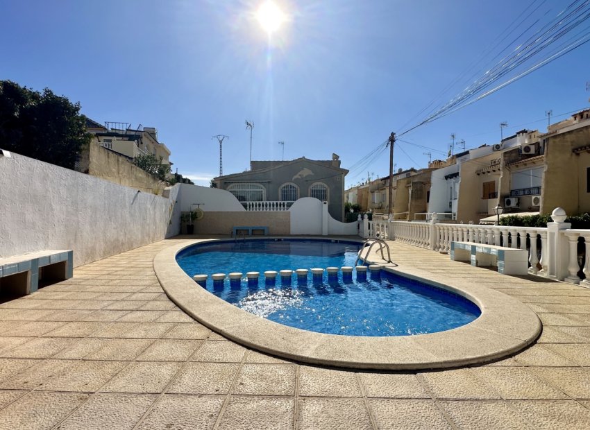 Herverkoop - Townhouse / Duplex / Corner - Torrevieia - Los Balcones