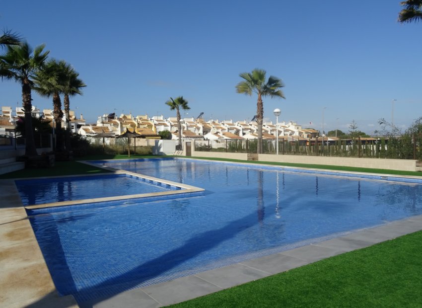 Herverkoop - Townhouse / Duplex / Corner - Torrevieia - Los Balcones