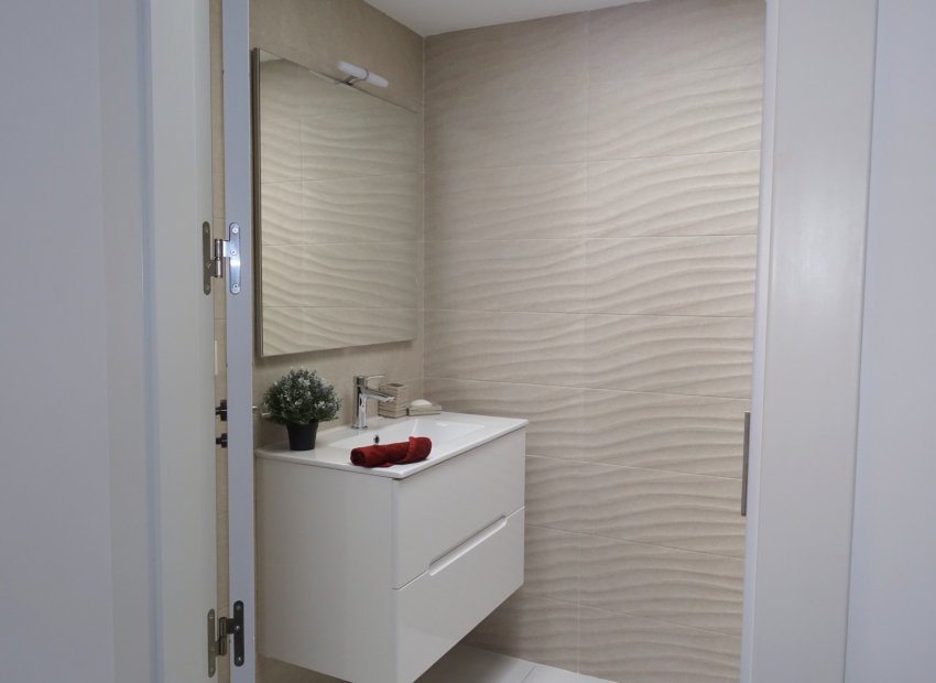 Herverkoop - Townhouse / Duplex / Corner - Torrevieia - Los Balcones