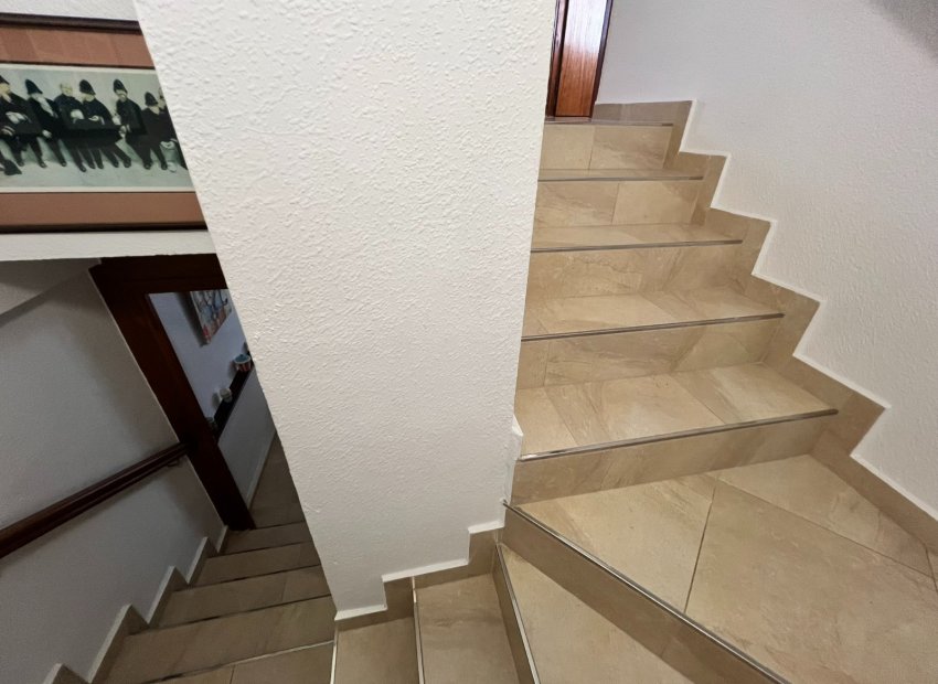Herverkoop - Townhouse / Duplex / Corner - Torrevieia - Los Balcones