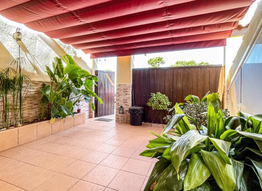 Herverkoop - Townhouse / Duplex / Corner - Torrevieia - Los Balcones