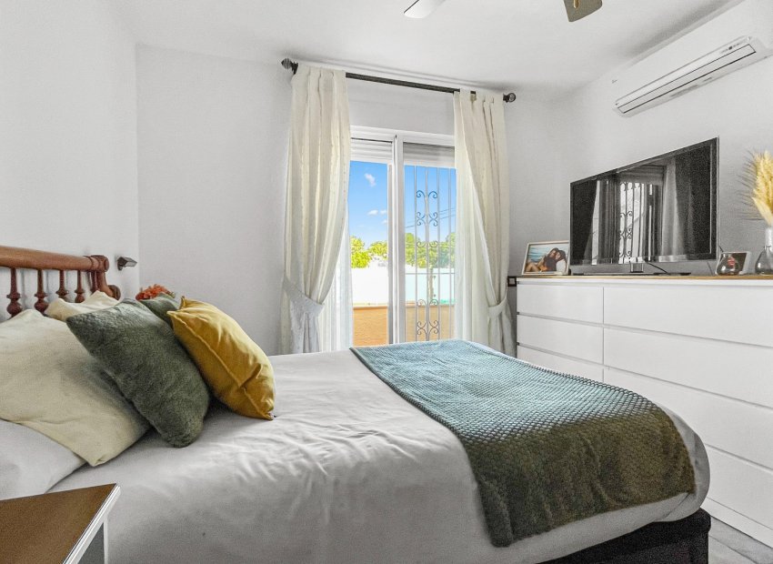 Herverkoop - Townhouse / Duplex / Corner - Torrevieia - Los Balcones