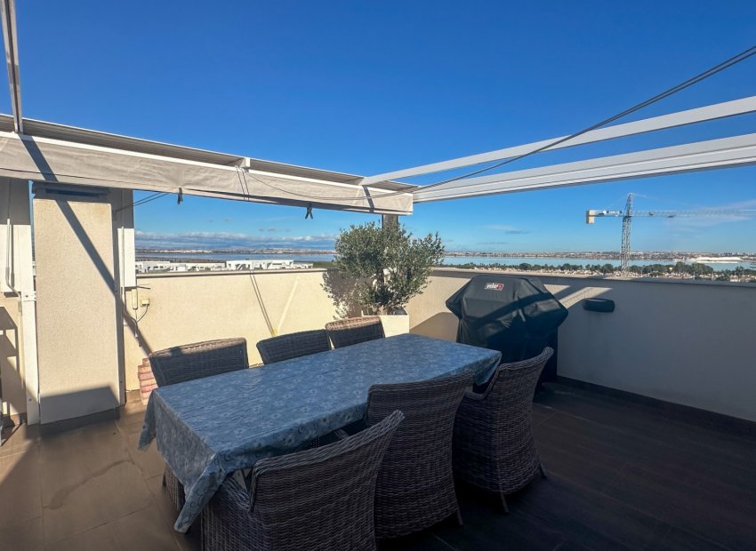 Herverkoop - Townhouse / Duplex / Corner - Torrevieia - Los Balcones