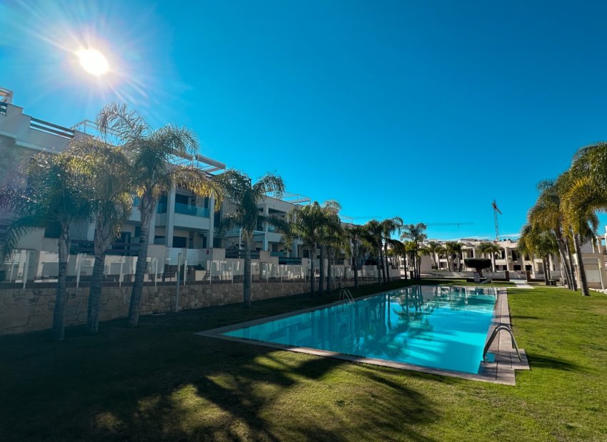 Herverkoop - Townhouse / Duplex / Corner - Torrevieia - Los Balcones