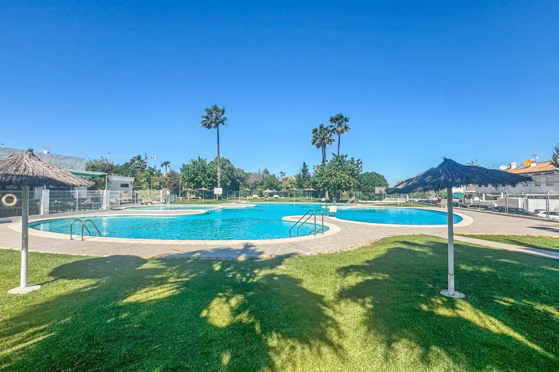 Herverkoop - Townhouse / Duplex / Corner - Torrevieia - Los Balcones