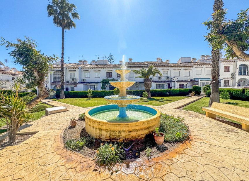 Herverkoop - Townhouse / Duplex / Corner - Torrevieia - Los Balcones