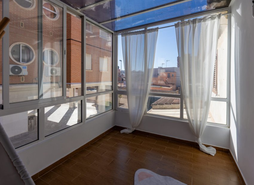 Herverkoop - Townhouse / Duplex / Corner - Torrevieia - Nueva Torrevieja