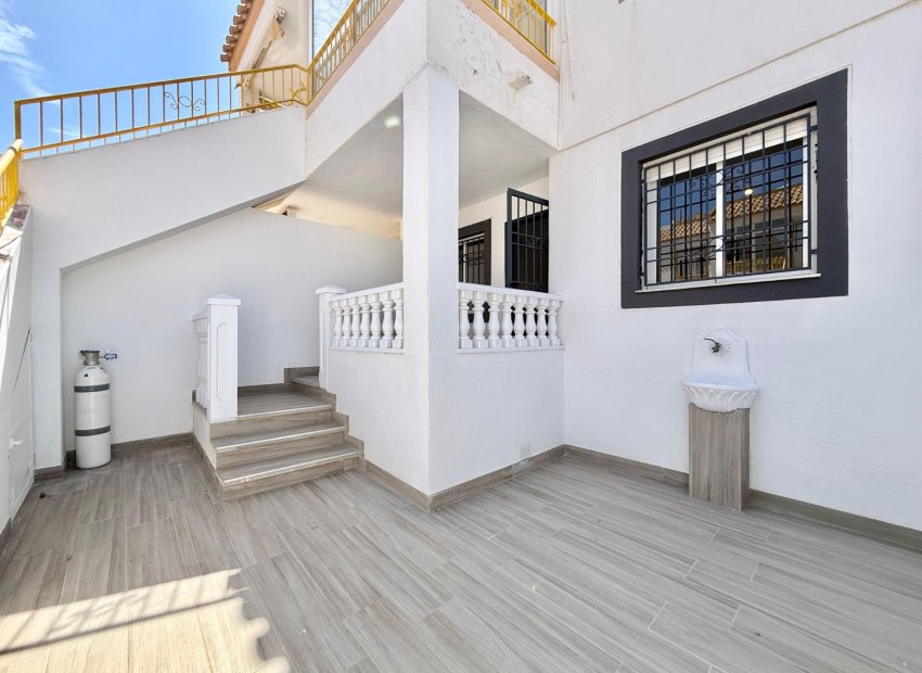 Herverkoop - Townhouse / Duplex / Corner - Torrevieia - Parque de las Naciones