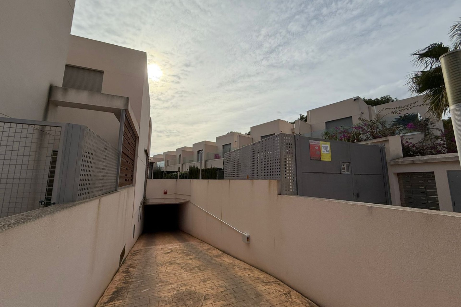 Herverkoop - Townhouse / Duplex / Corner - Torrevieia - Punta Prima