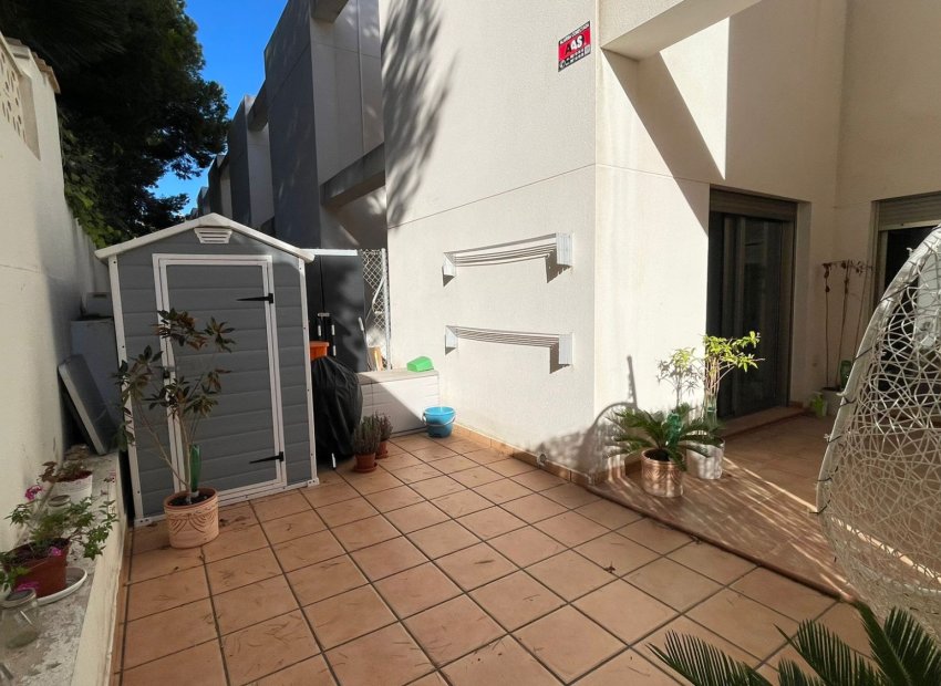 Herverkoop - Townhouse / Duplex / Corner - Torrevieia - Punta Prima