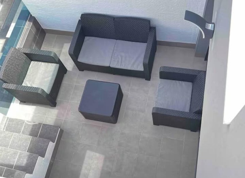 Herverkoop - Townhouse / Duplex / Corner - Torrevieia - Punta Prima