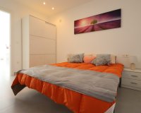 Herverkoop - Townhouse / Duplex / Corner - Torrevieia - San Luis