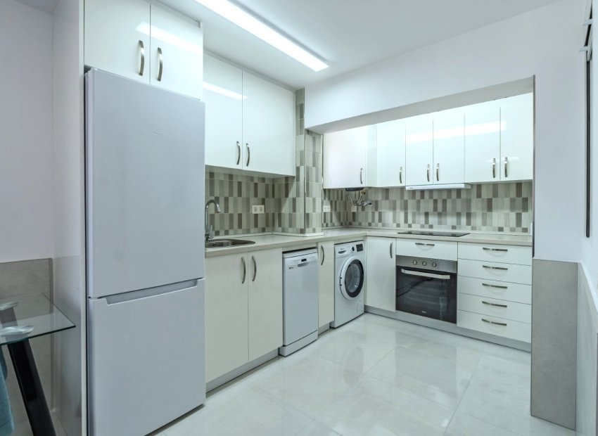 Herverkoop - Townhouse / Duplex / Corner - Torrevieia - Torrevieja