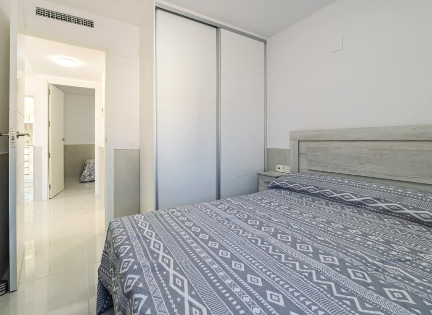 Herverkoop - Townhouse / Duplex / Corner - Torrevieia - Torrevieja