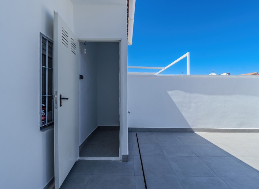 Herverkoop - Townhouse / Duplex / Corner - Torrevieia - Torrevieja