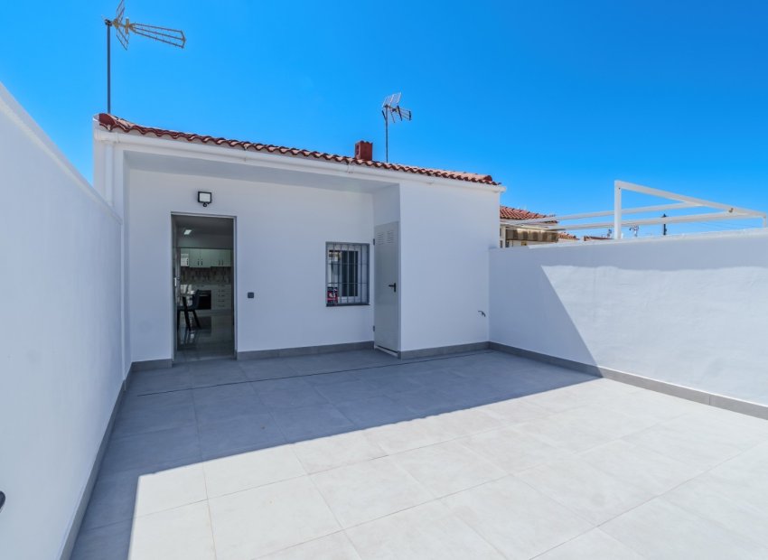 Herverkoop - Townhouse / Duplex / Corner - Torrevieia - Torrevieja