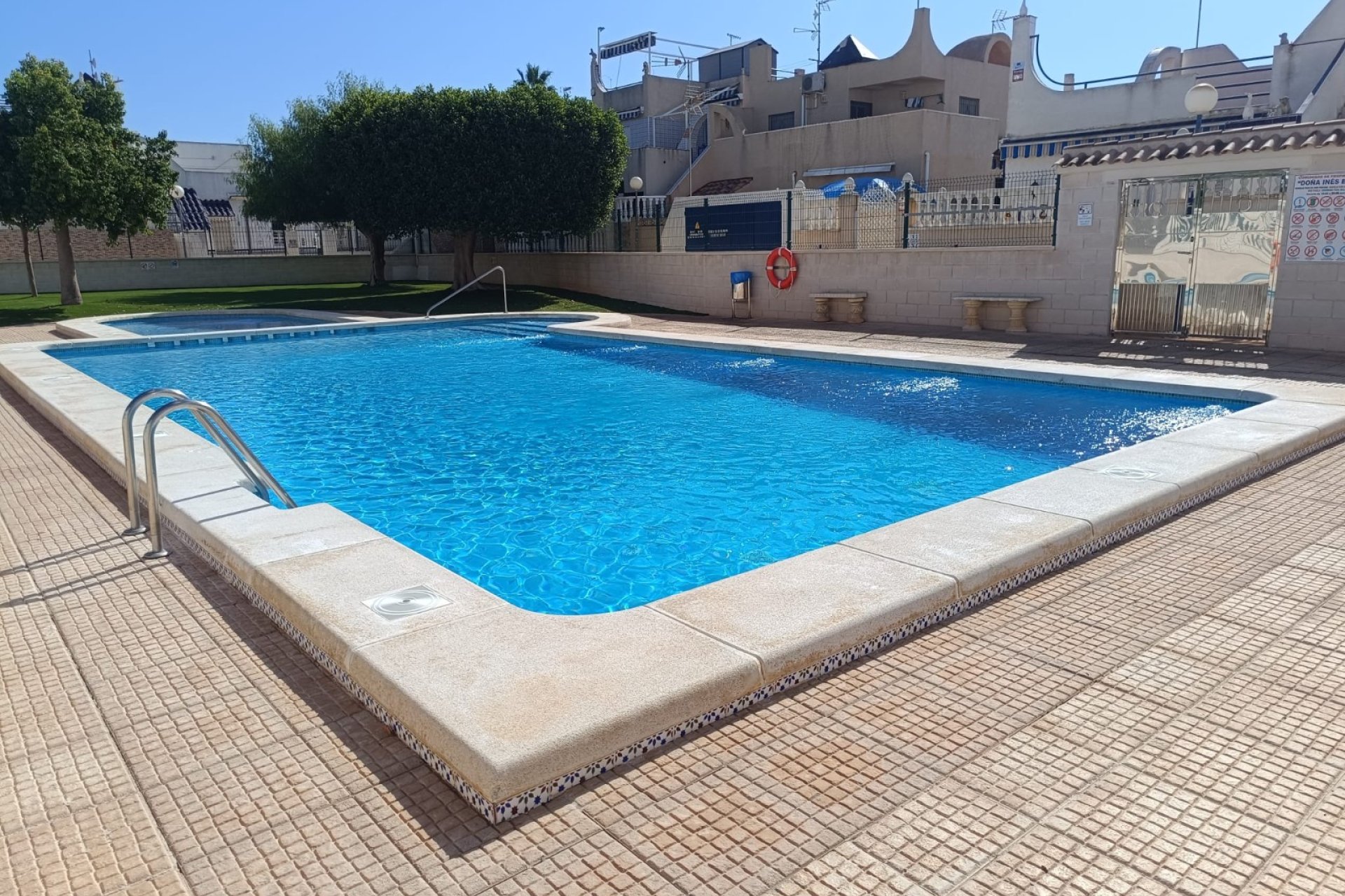 Herverkoop - Townhouse / Duplex / Corner - Torrevieia - Torrevieja