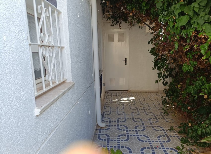 Herverkoop - Townhouse / Duplex / Corner - Torrevieia - Torrevieja