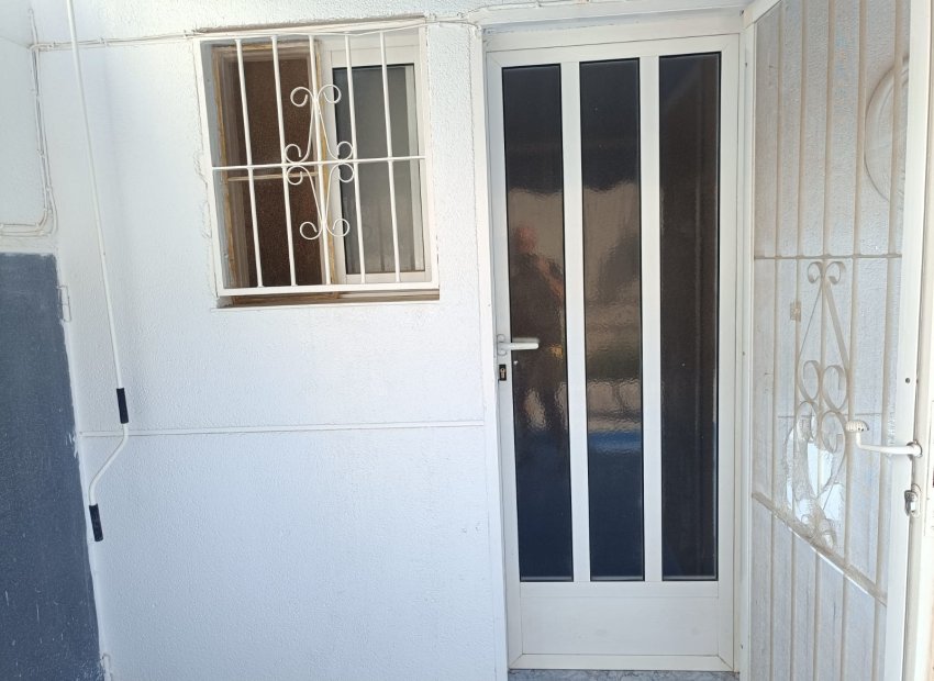 Herverkoop - Townhouse / Duplex / Corner - Torrevieia - Torrevieja