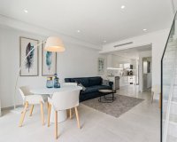 Herverkoop - Townhouse / Duplex / Corner - Torrevieia - Torrevieja