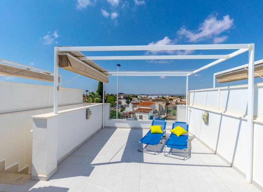 Herverkoop - Townhouse / Duplex / Corner - Torrevieia - Torrevieja