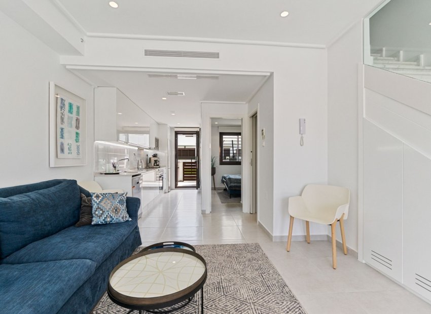 Herverkoop - Townhouse / Duplex / Corner - Torrevieia - Torrevieja