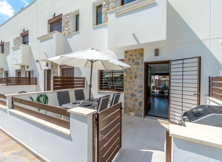 Herverkoop - Townhouse / Duplex / Corner - Torrevieia - Torrevieja