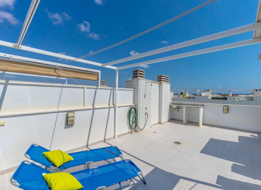 Herverkoop - Townhouse / Duplex / Corner - Torrevieia - Torrevieja