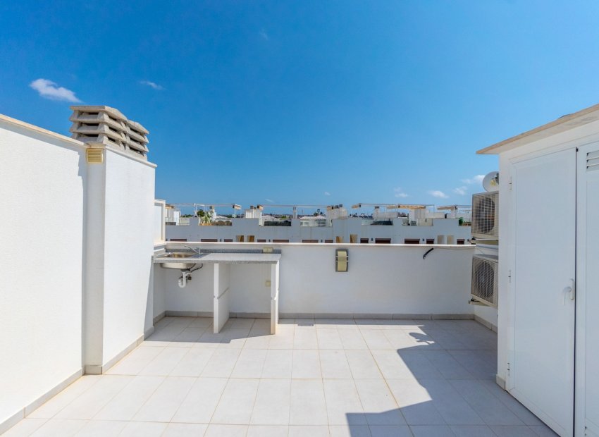 Herverkoop - Townhouse / Duplex / Corner - Torrevieia - Torrevieja