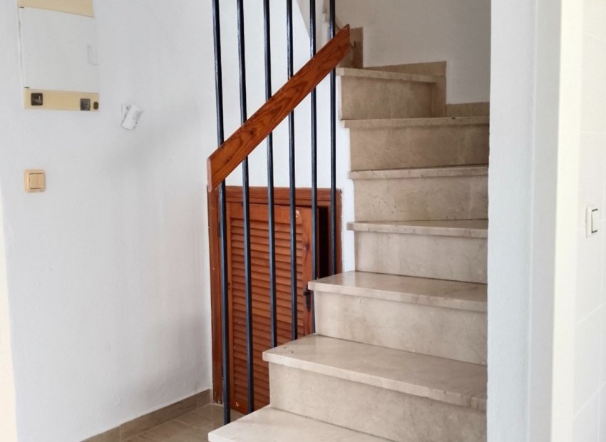 Herverkoop - Townhouse / Duplex / Corner - Torrevieia - Torrevieja