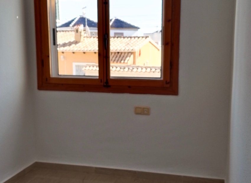 Herverkoop - Townhouse / Duplex / Corner - Torrevieia - Torrevieja