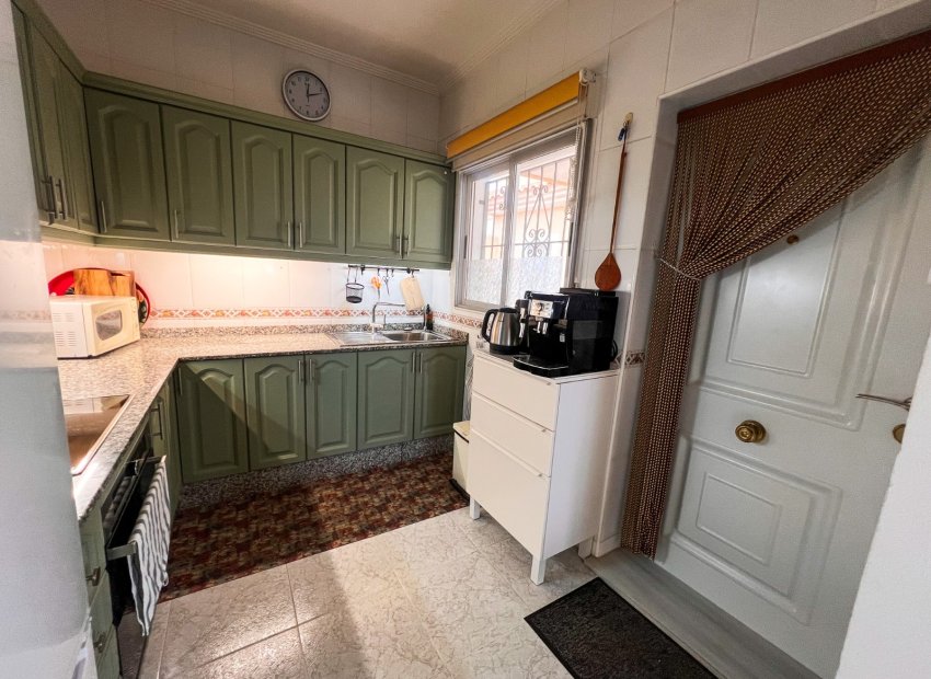 Herverkoop - Townhouse / Duplex / Corner - Torrevieia - Torrevieja