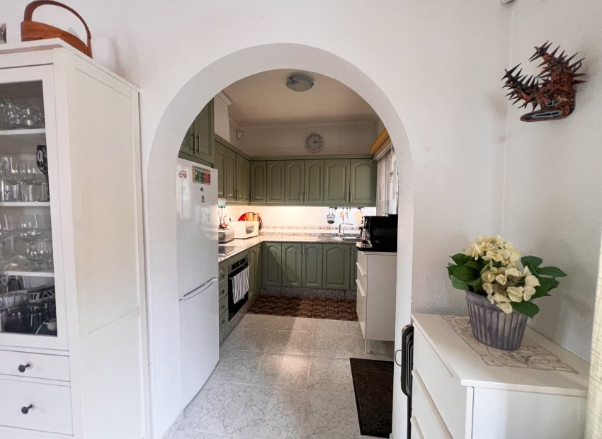 Herverkoop - Townhouse / Duplex / Corner - Torrevieia - Torrevieja