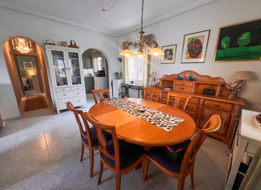 Herverkoop - Townhouse / Duplex / Corner - Torrevieia - Torrevieja