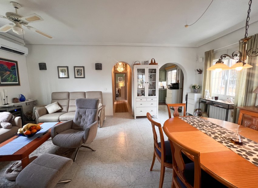 Herverkoop - Townhouse / Duplex / Corner - Torrevieia - Torrevieja