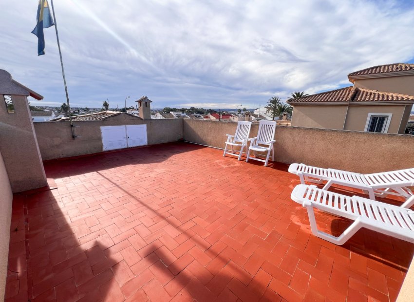 Herverkoop - Townhouse / Duplex / Corner - Torrevieia - Torrevieja