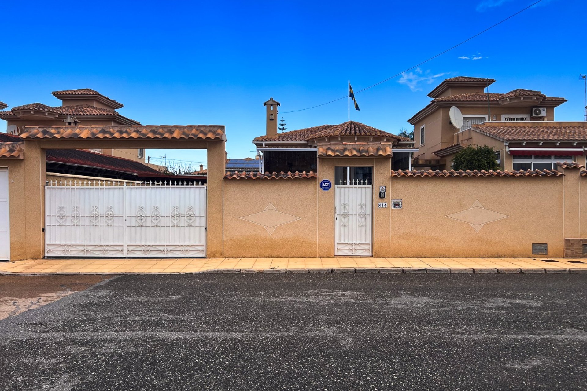 Herverkoop - Townhouse / Duplex / Corner - Torrevieia - Torrevieja