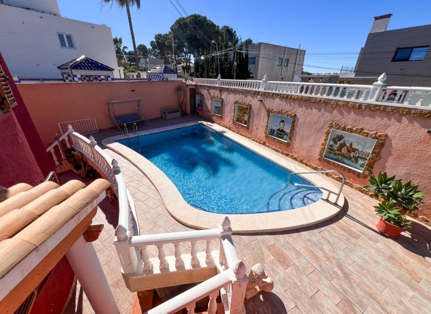 Herverkoop - Townhouse / Duplex / Corner - Torrevieia - Torrevieja