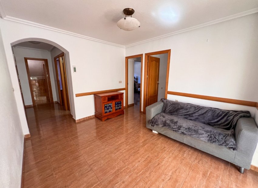 Herverkoop - Townhouse / Duplex / Corner - Torrevieia - Torrevieja