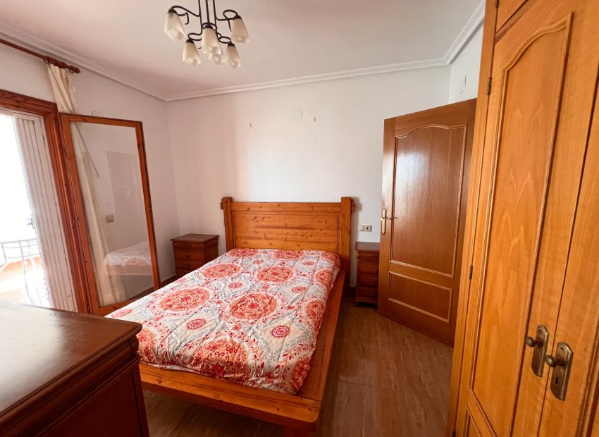 Herverkoop - Townhouse / Duplex / Corner - Torrevieia - Torrevieja